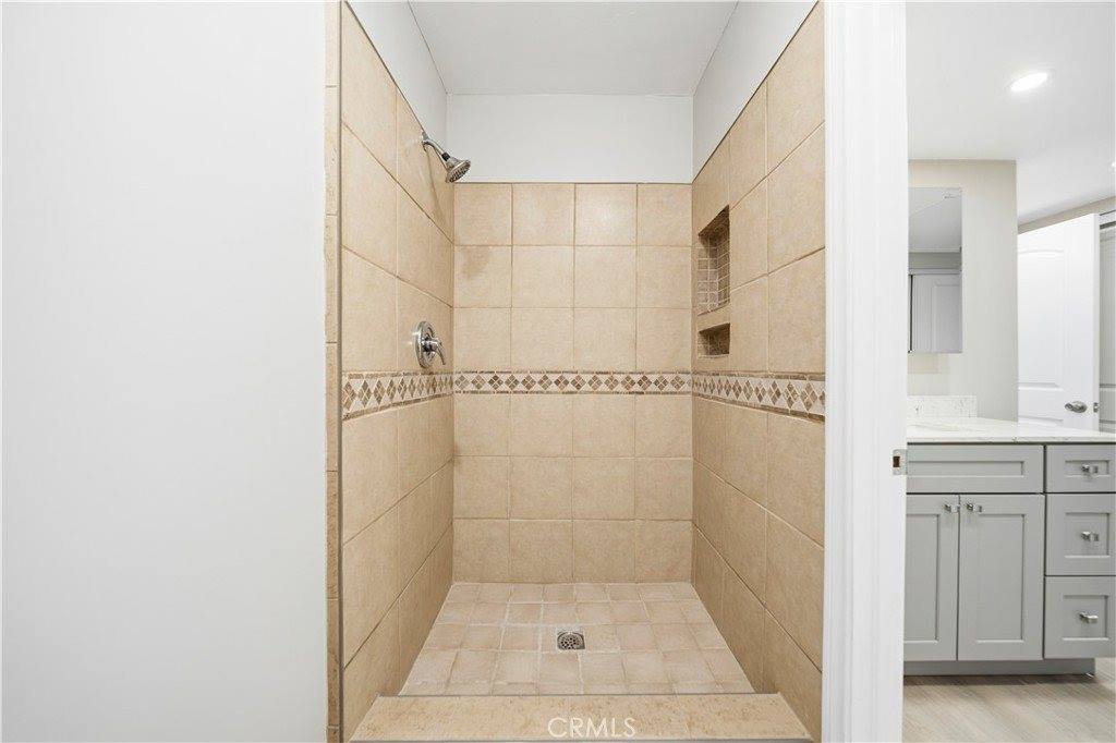 23515 Lyons Avenue, Valencia, CA 91355