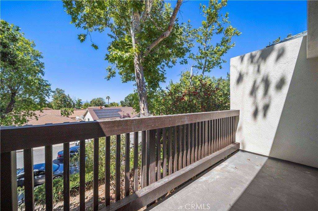 23515 Lyons Avenue, Valencia, CA 91355
