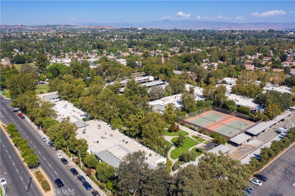 23515 Lyons Avenue, Valencia, CA 91355