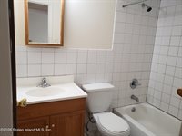 59 Corbin Ave, Staten Island, NY 10308