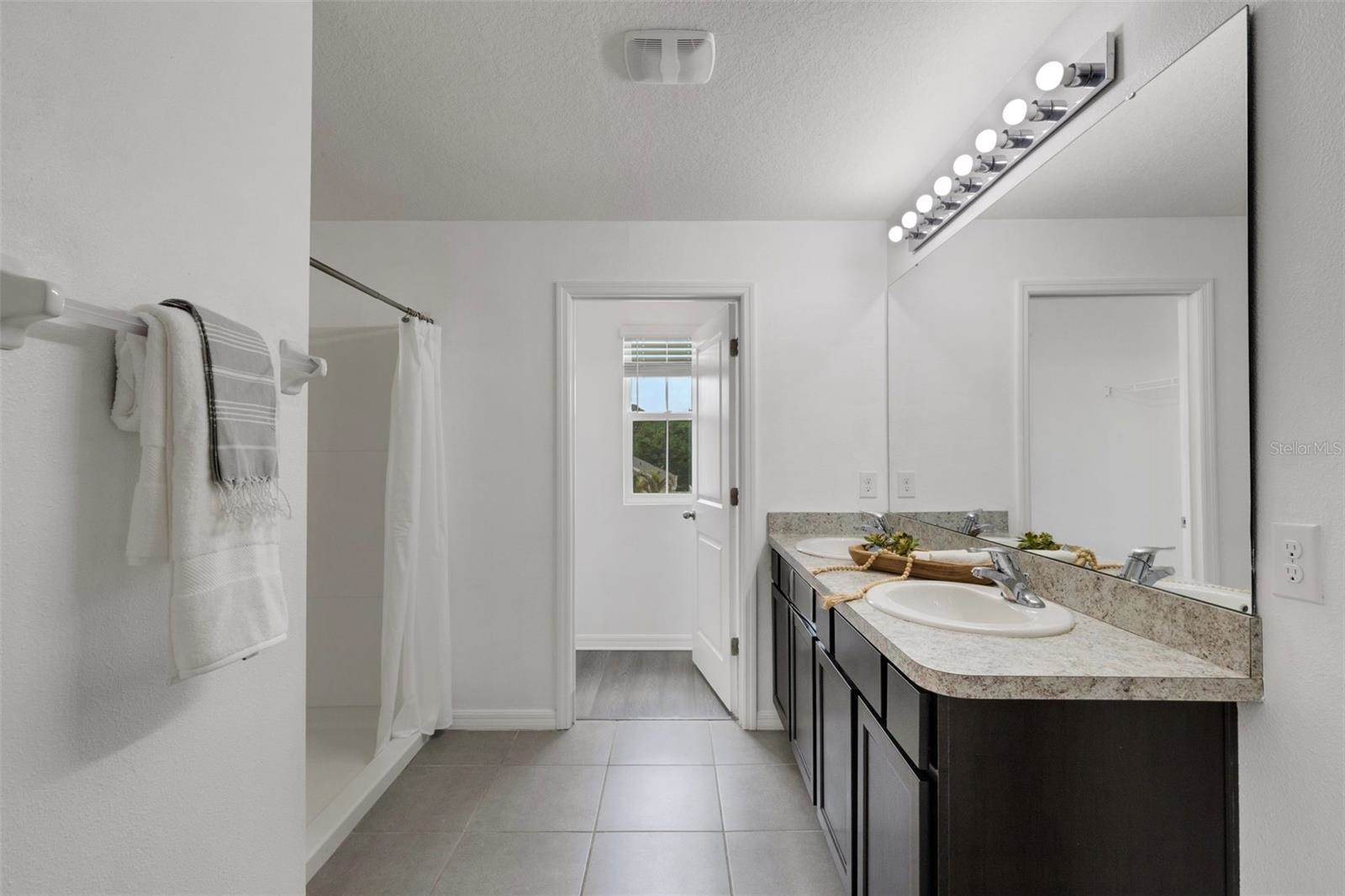 232 Tierra Verde Way, Bradenton, FL 34212