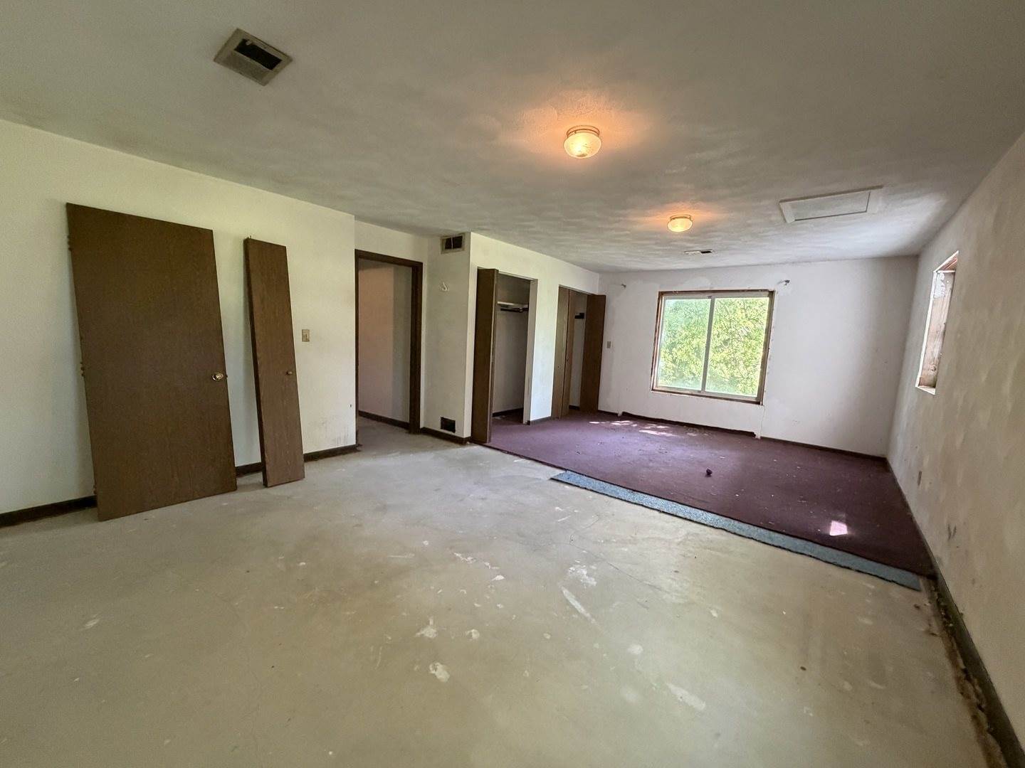 5195 306th Street, Dixon, IA 52745