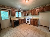 5195 306th Street, Dixon, IA 52745