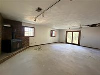 5195 306th Street, Dixon, IA 52745