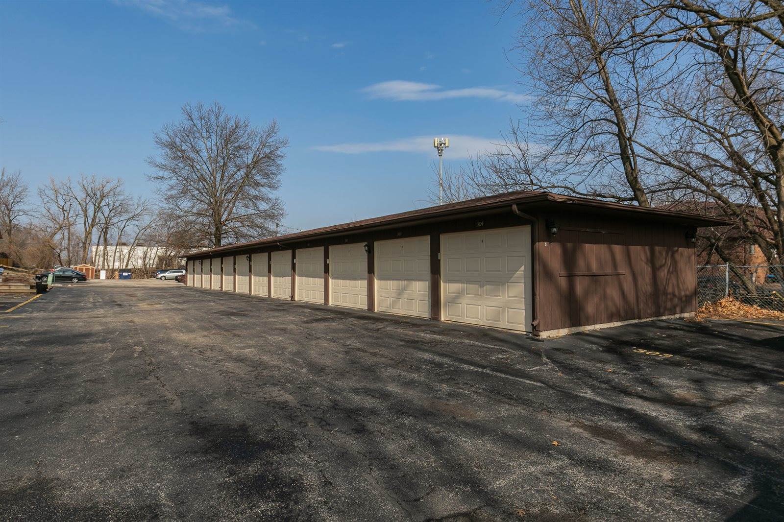 5102 25th Ave Court, Moline, IL 61265
