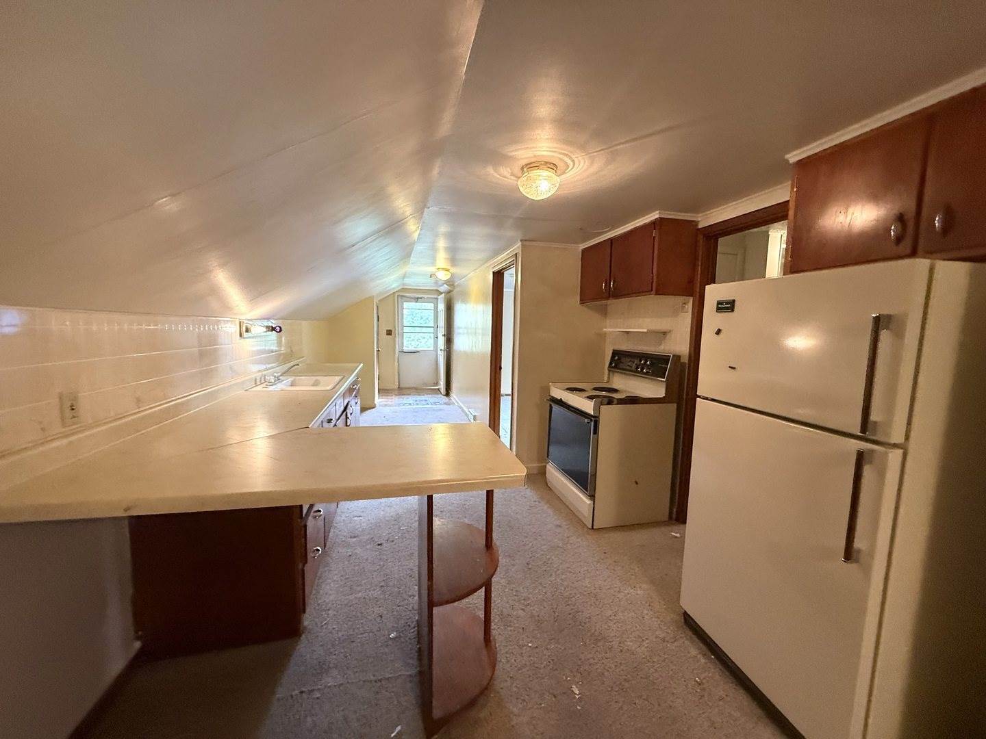 247 17th Place, Clinton, IA 52732