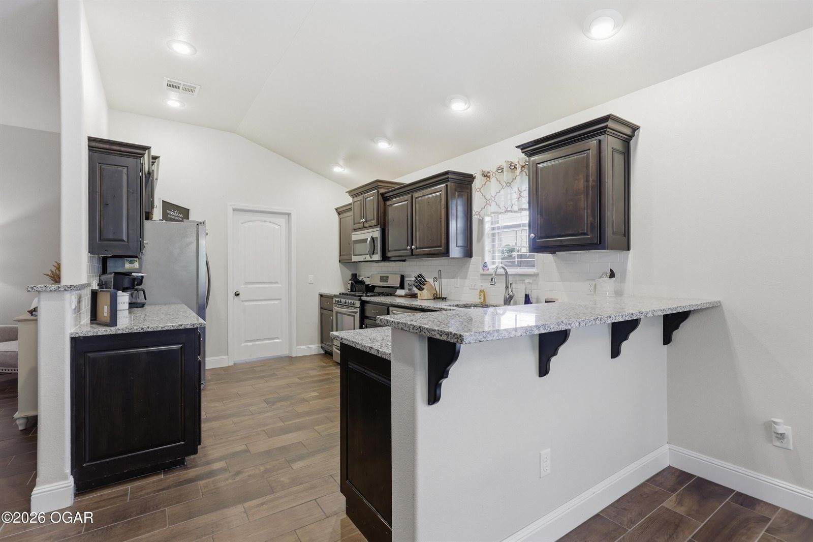 1113 Chesterfield Drive, Webb City, MO 64870