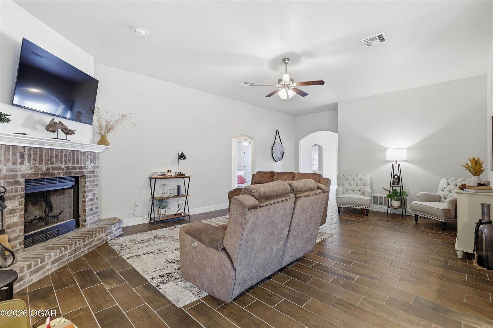 1113 Chesterfield Drive, Webb City, MO 64870