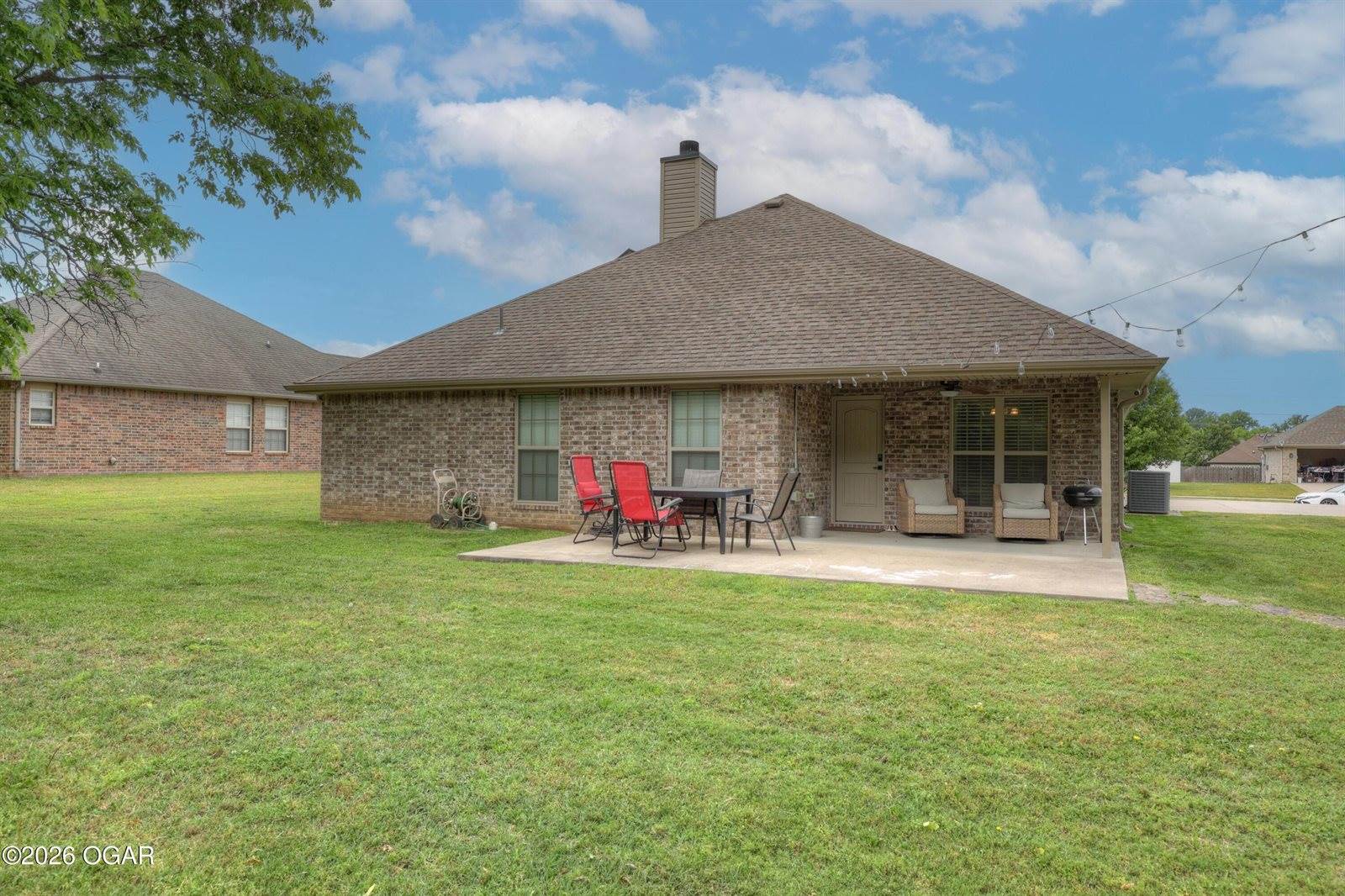 1113 Chesterfield Drive, Webb City, MO 64870