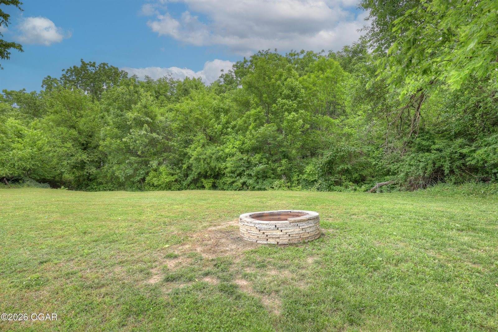 1113 Chesterfield Drive, Webb City, MO 64870