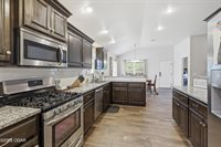 1113 Chesterfield Drive, Webb City, MO 64870