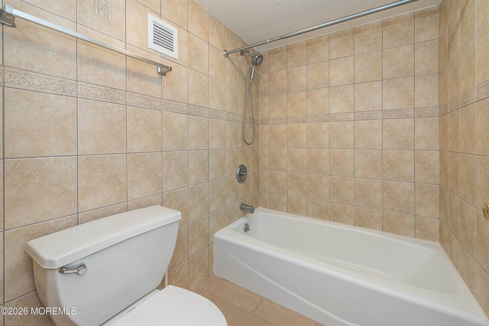 5 Linden Street, Hackensack, NJ 07601