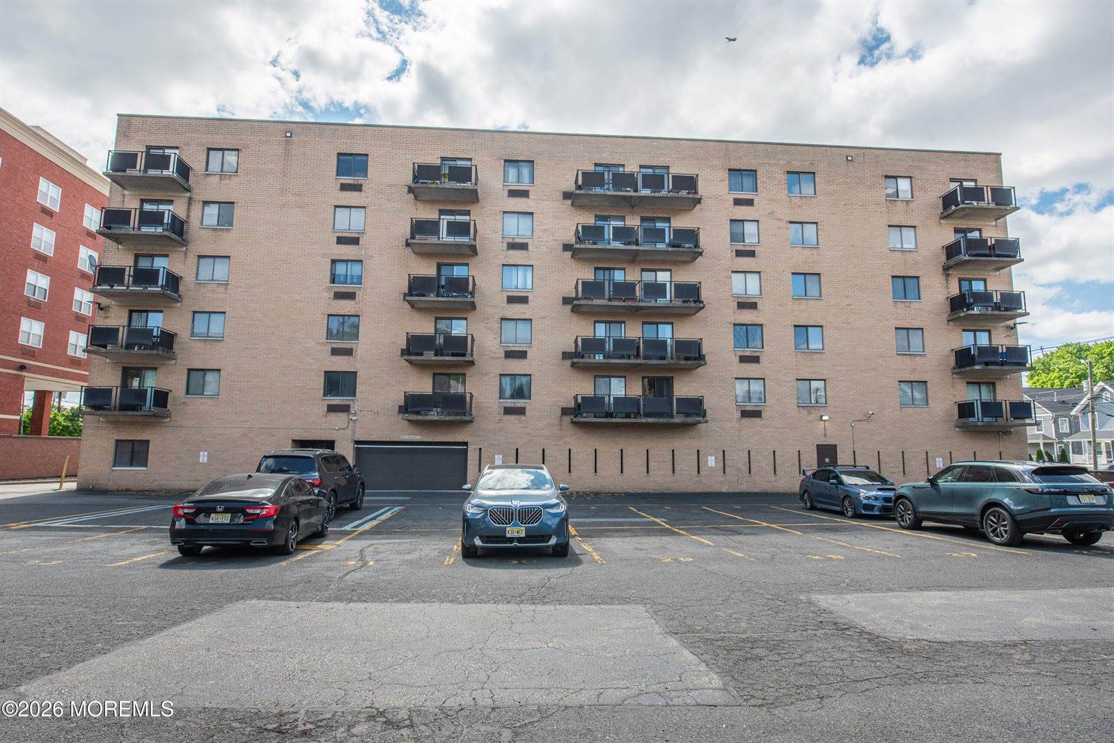 5 Linden Street, Hackensack, NJ 07601