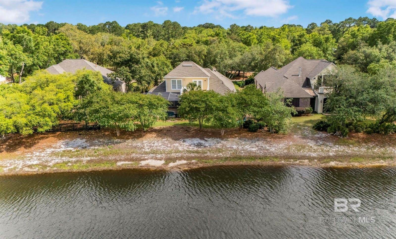 305 Peninsula Boulevard, Gulf Shores, AL 36542