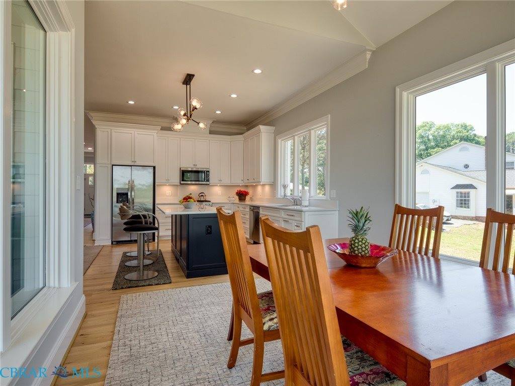 7877 Berkeley Drive, Gloucester Point, VA 23062