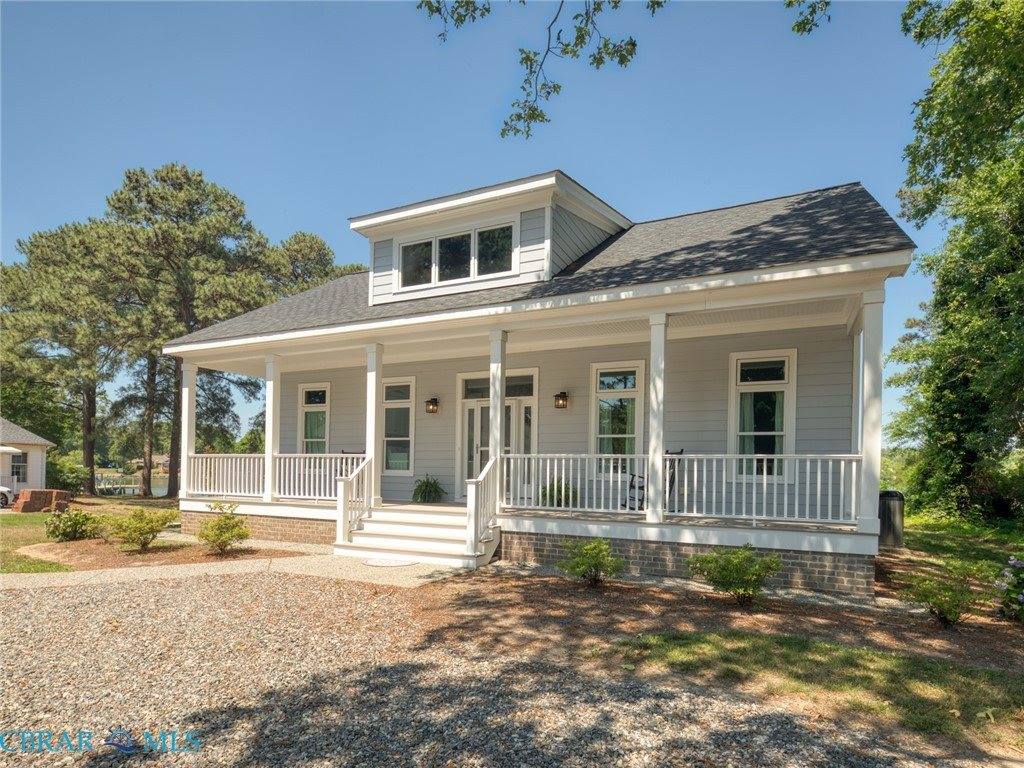 7877 Berkeley Drive, Gloucester Point, VA 23062