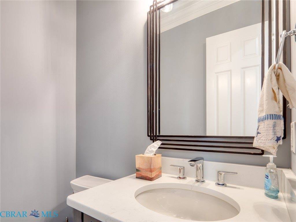7877 Berkeley Drive, Gloucester Point, VA 23062