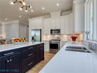 7877 Berkeley Drive, Gloucester Point, VA 23062