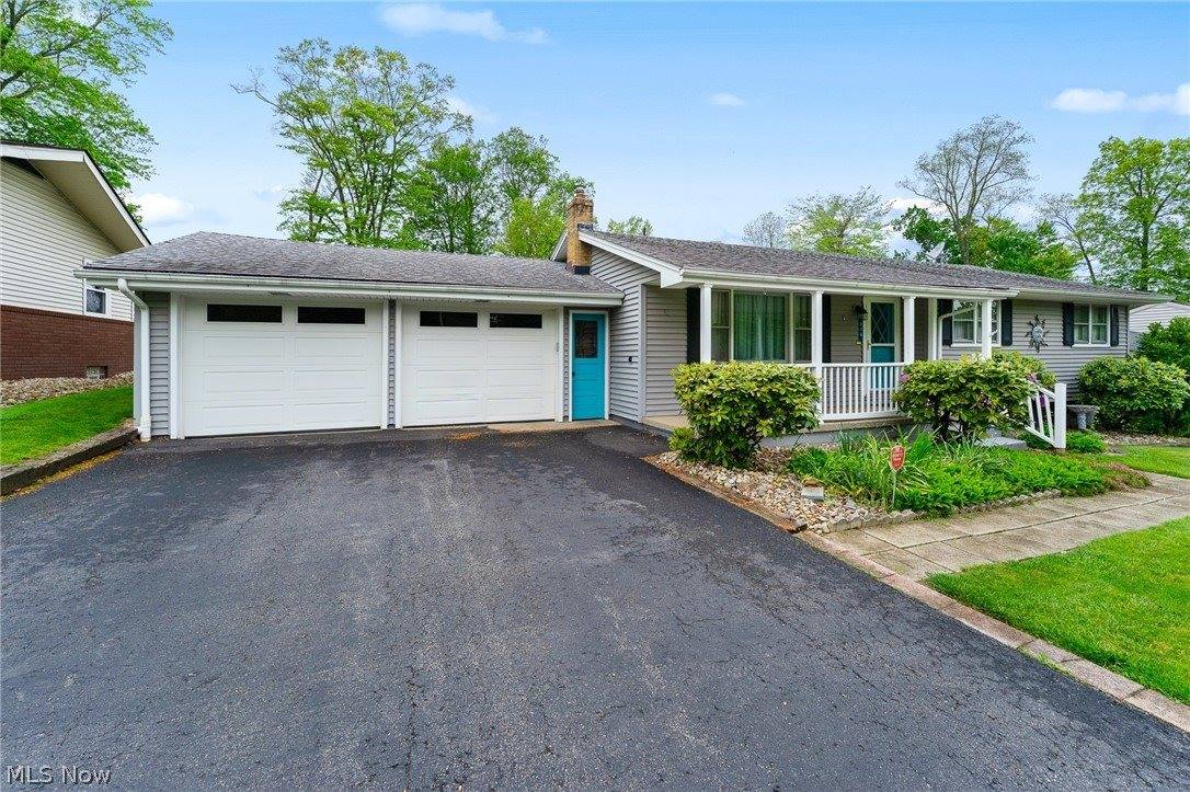 116 Woodland Drive, New Middletown, OH 44442