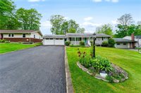 116 Woodland Drive, New Middletown, OH 44442