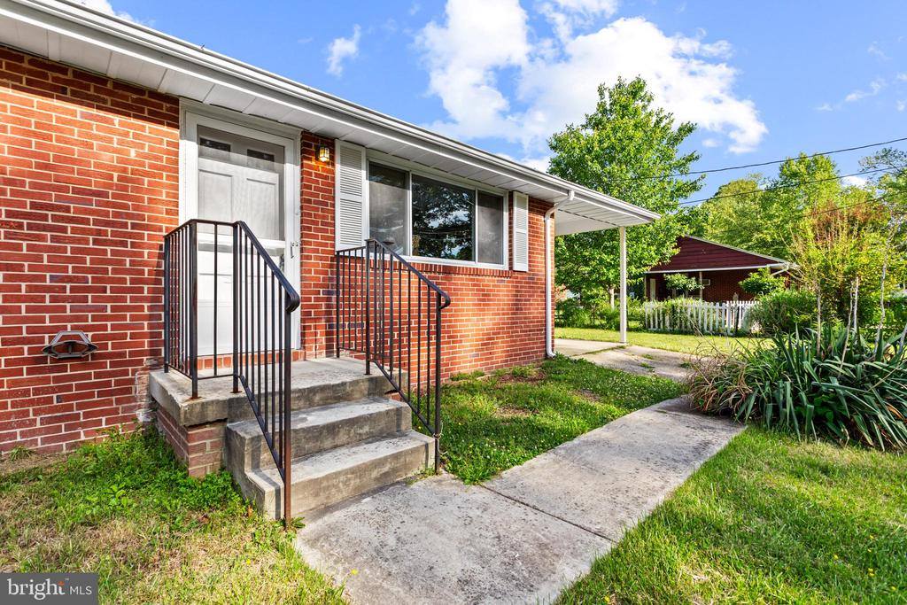 710 Farmington Road West, Accokeek, MD 20607