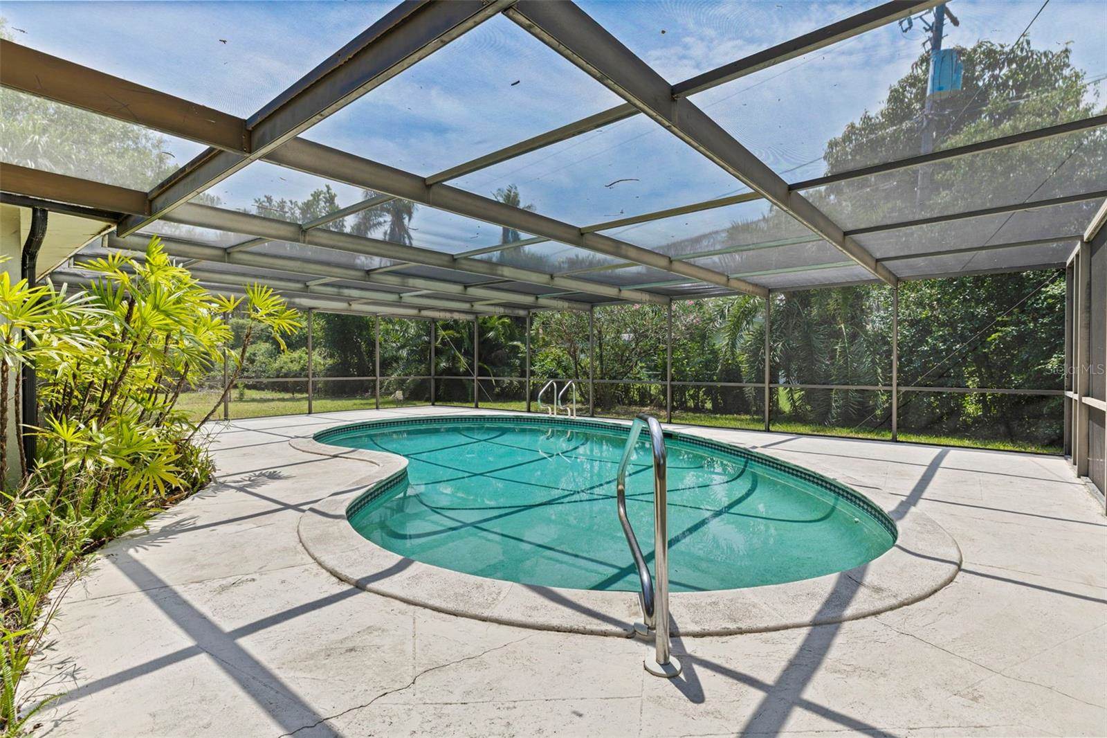 120 59TH Avenue South, Saint Petersburg, FL 33705