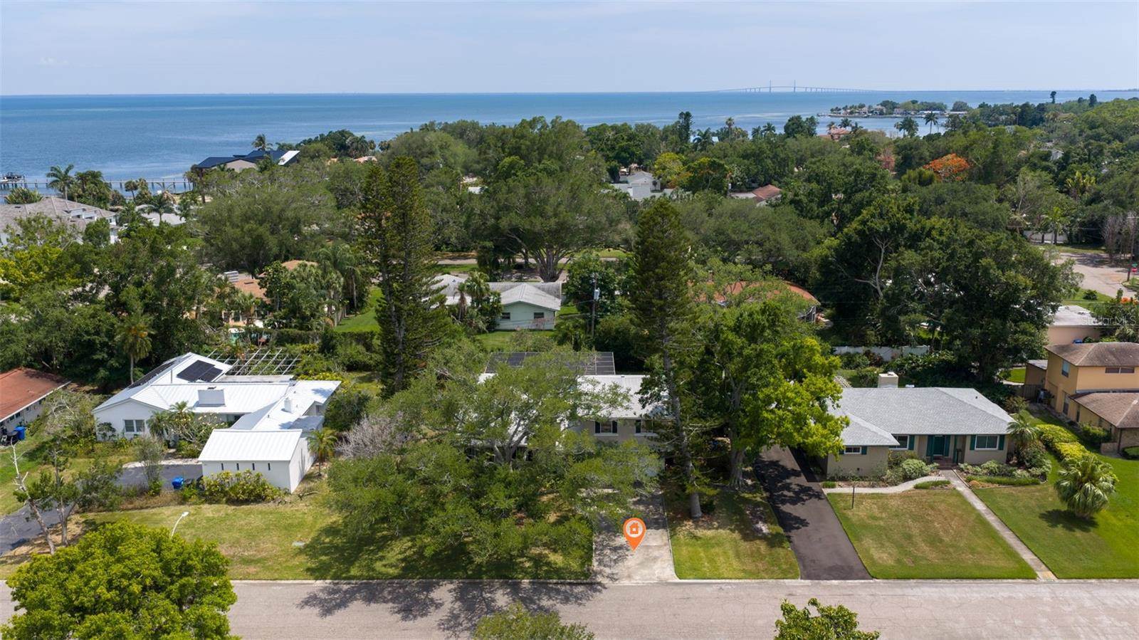 120 59TH Avenue South, Saint Petersburg, FL 33705