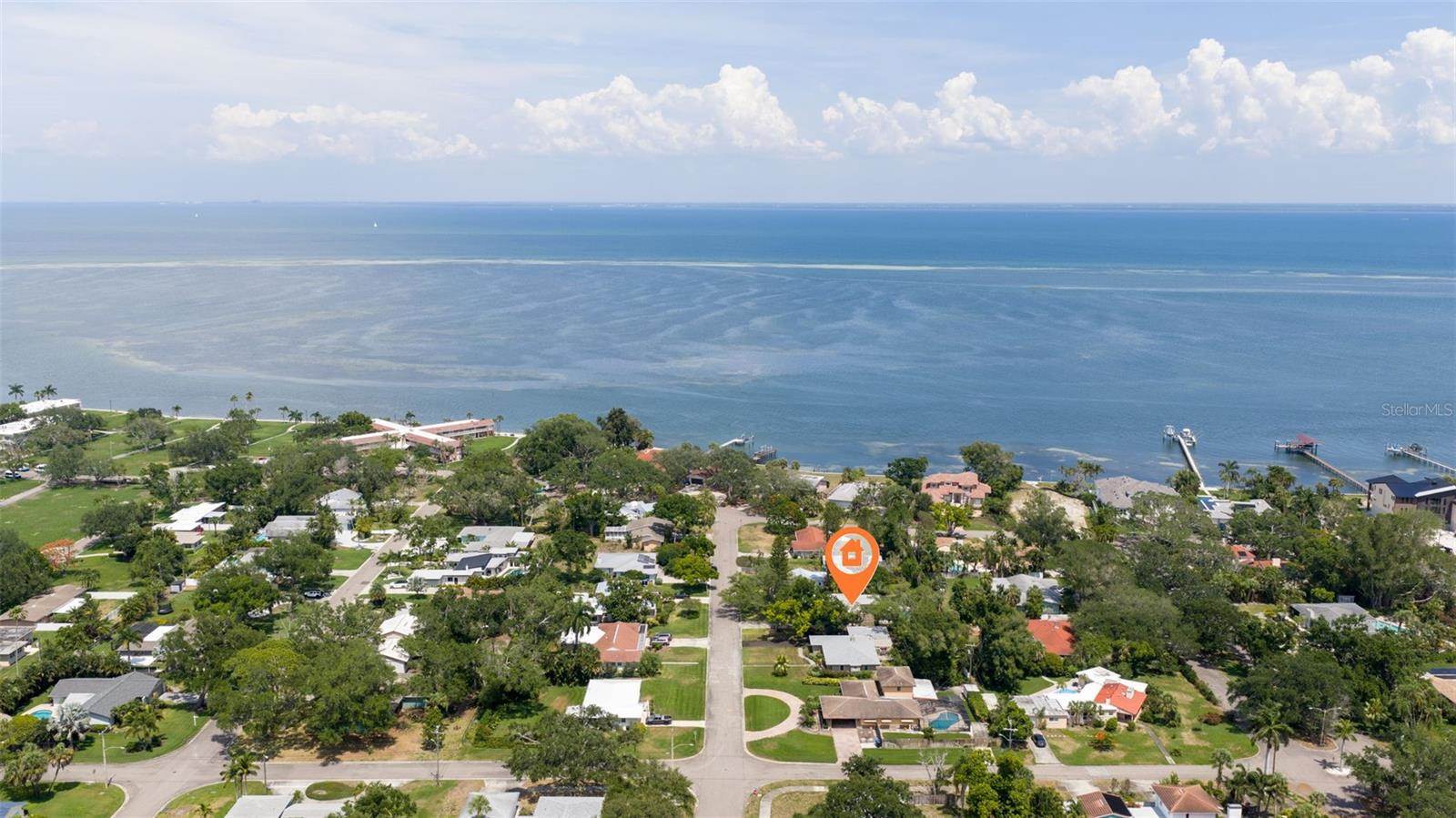 120 59TH Avenue South, Saint Petersburg, FL 33705