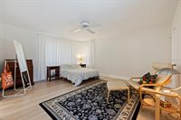 120 59TH Avenue South, Saint Petersburg, FL 33705