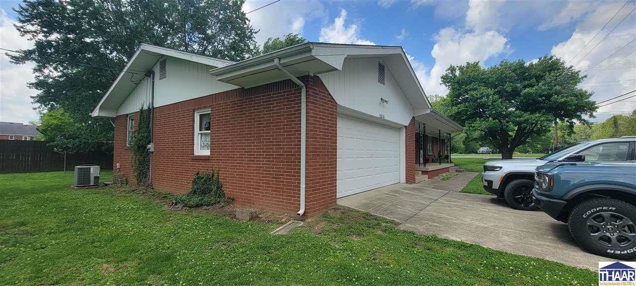 1206 North Virginia, Rockville, IN 47872