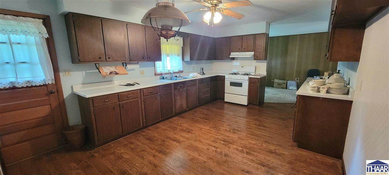 1206 North Virginia, Rockville, IN 47872