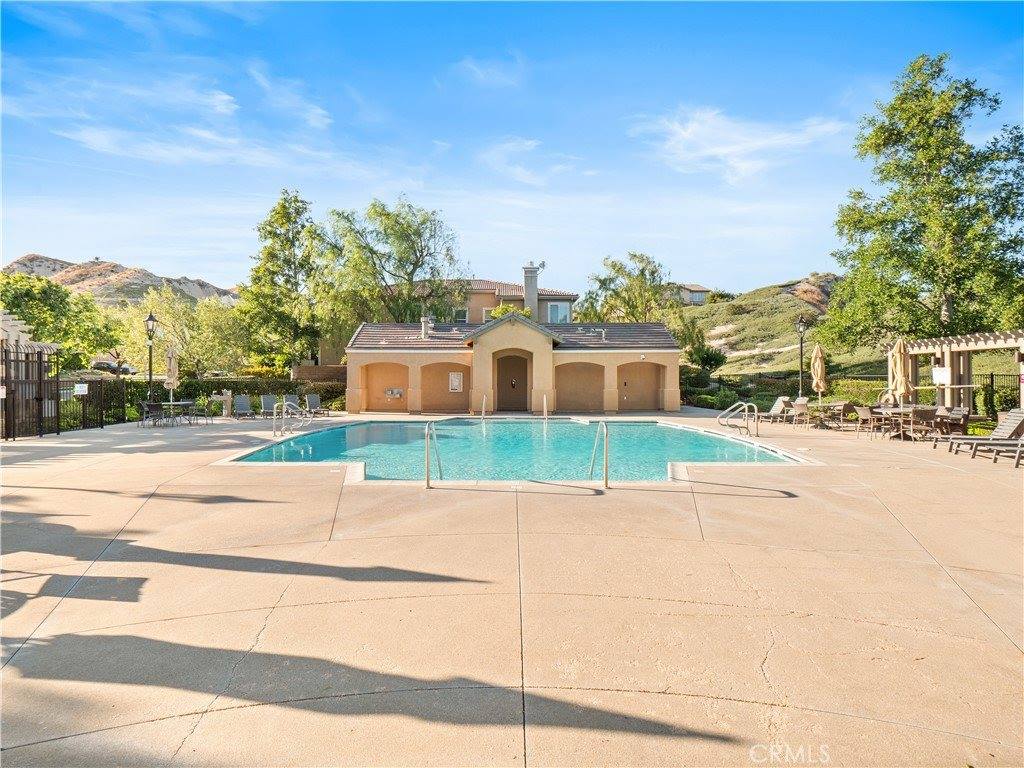 15912 Austin Court, Canyon Country, CA 91387