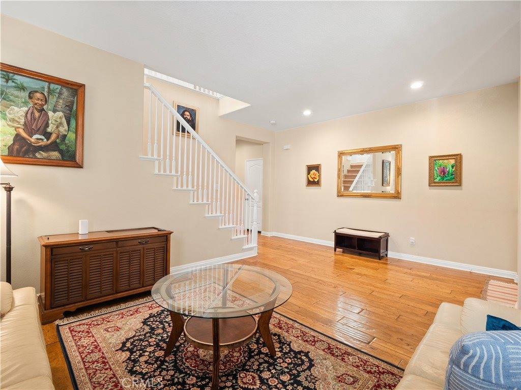 15912 Austin Court, Canyon Country, CA 91387