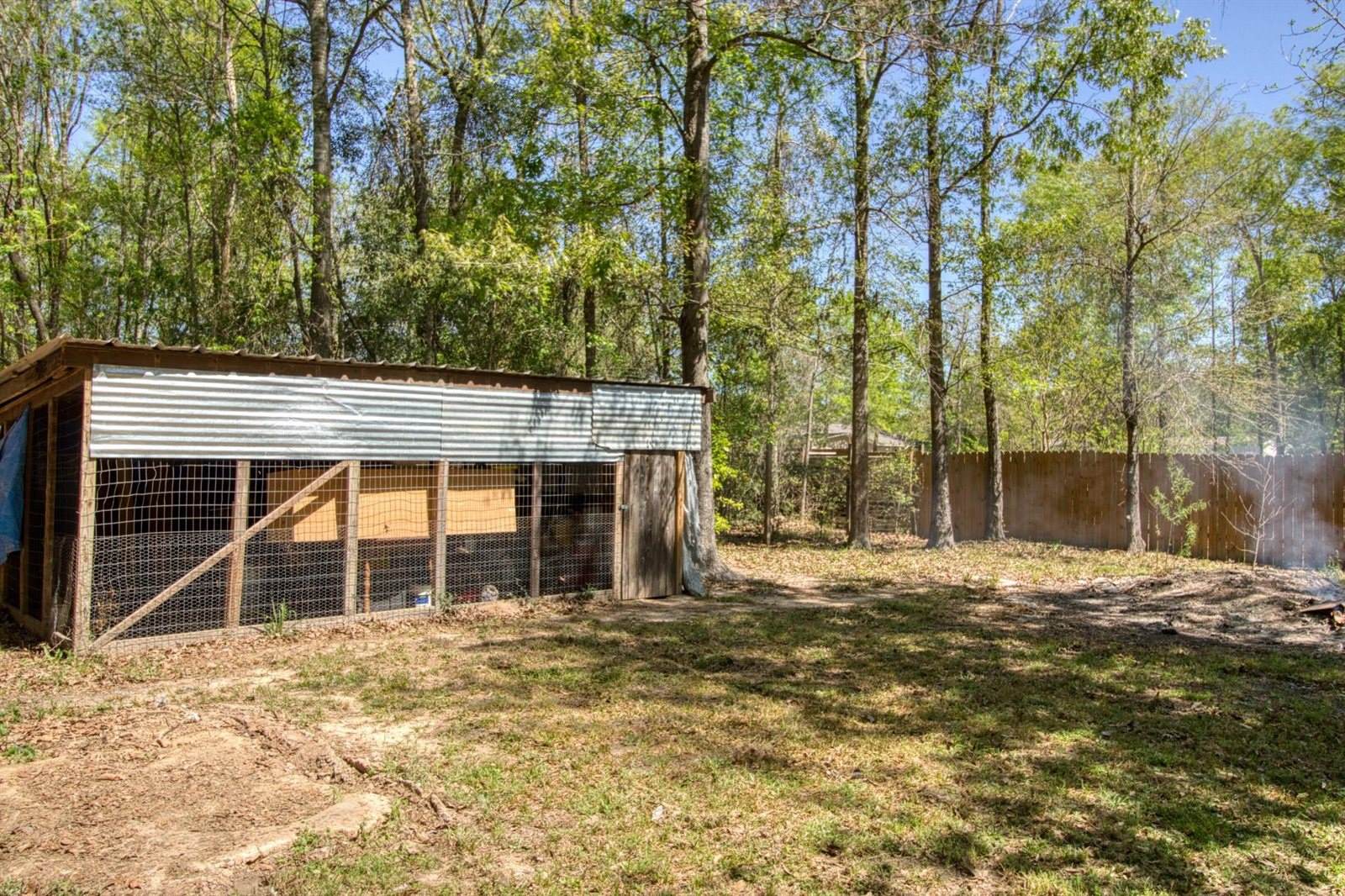 1226 County Road 5007, Cleveland, TX 77327