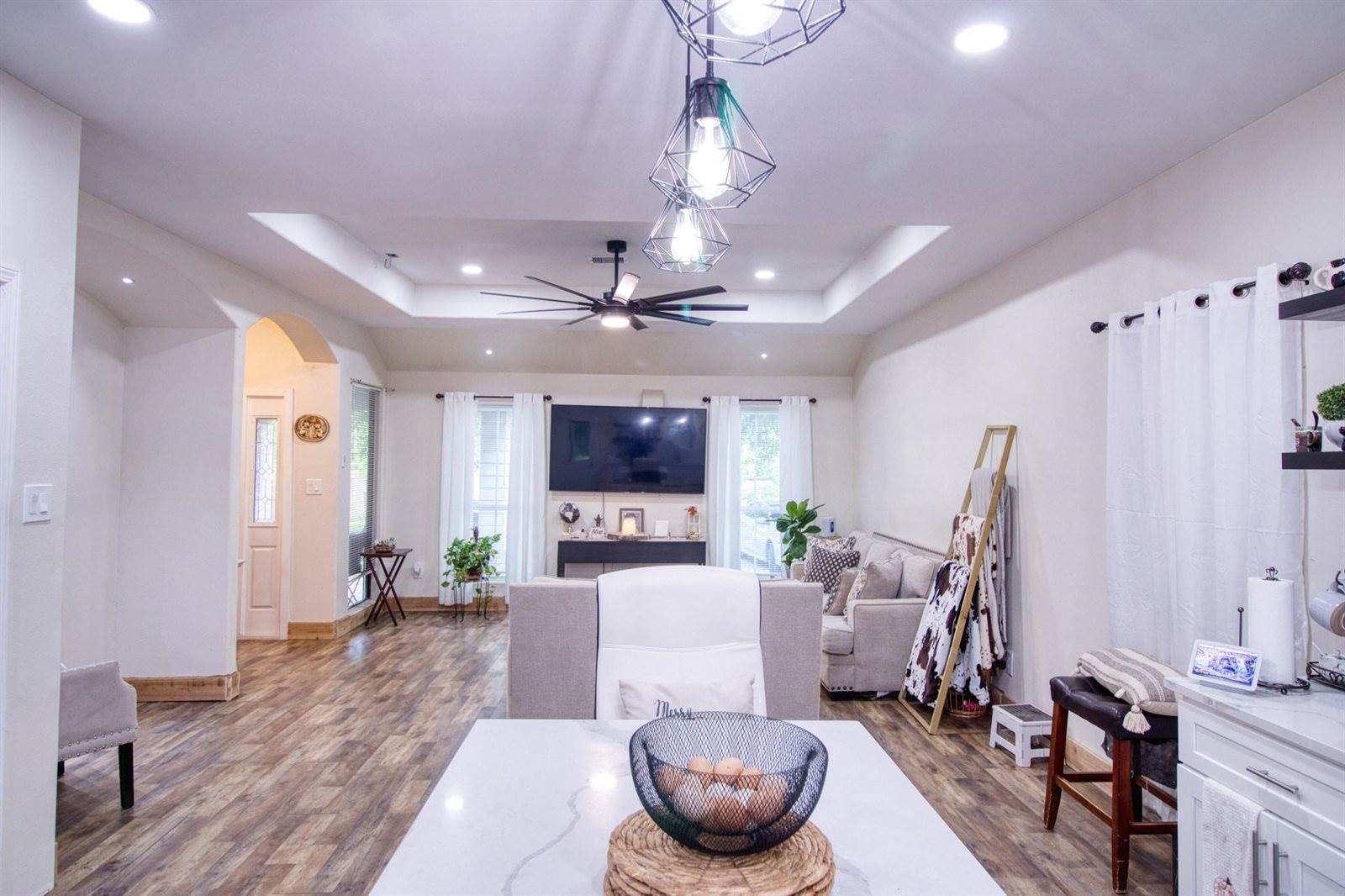 1226 County Road 5007, Cleveland, TX 77327