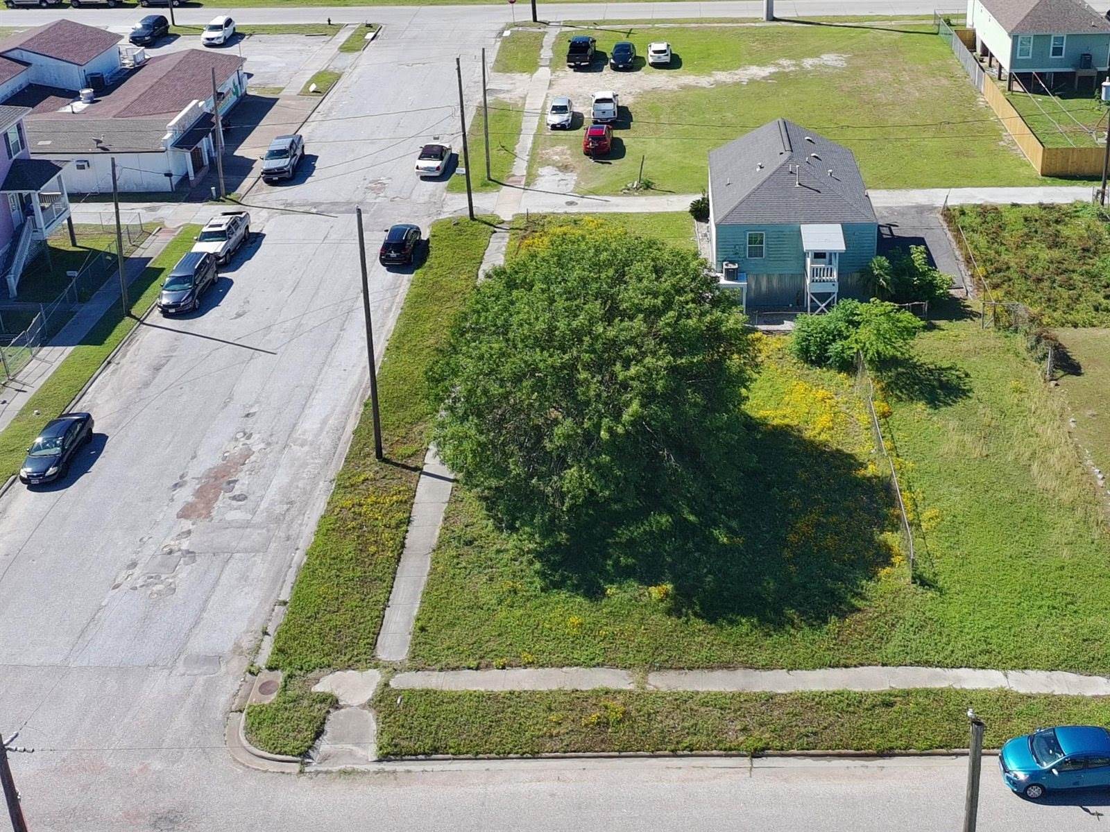 4203 Church Street, Galveston, TX 77550