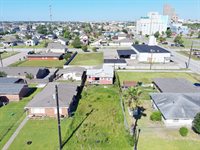611 31st Street, Galveston, TX 77550