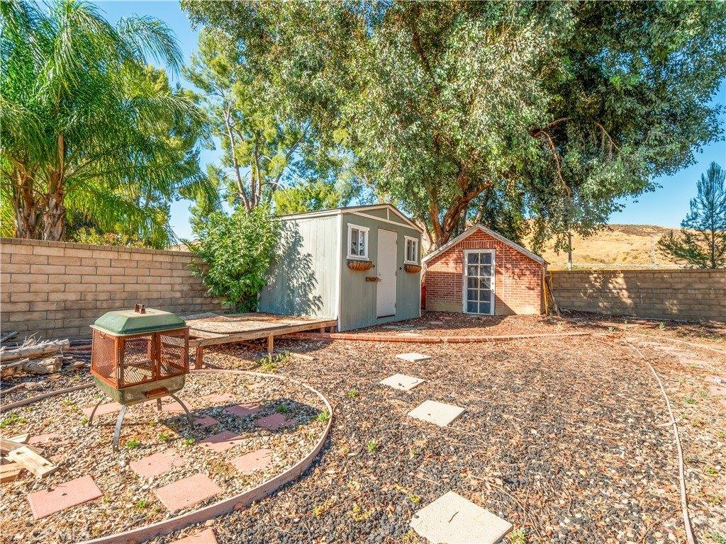 32248 Green Hill, Castaic, CA 91384