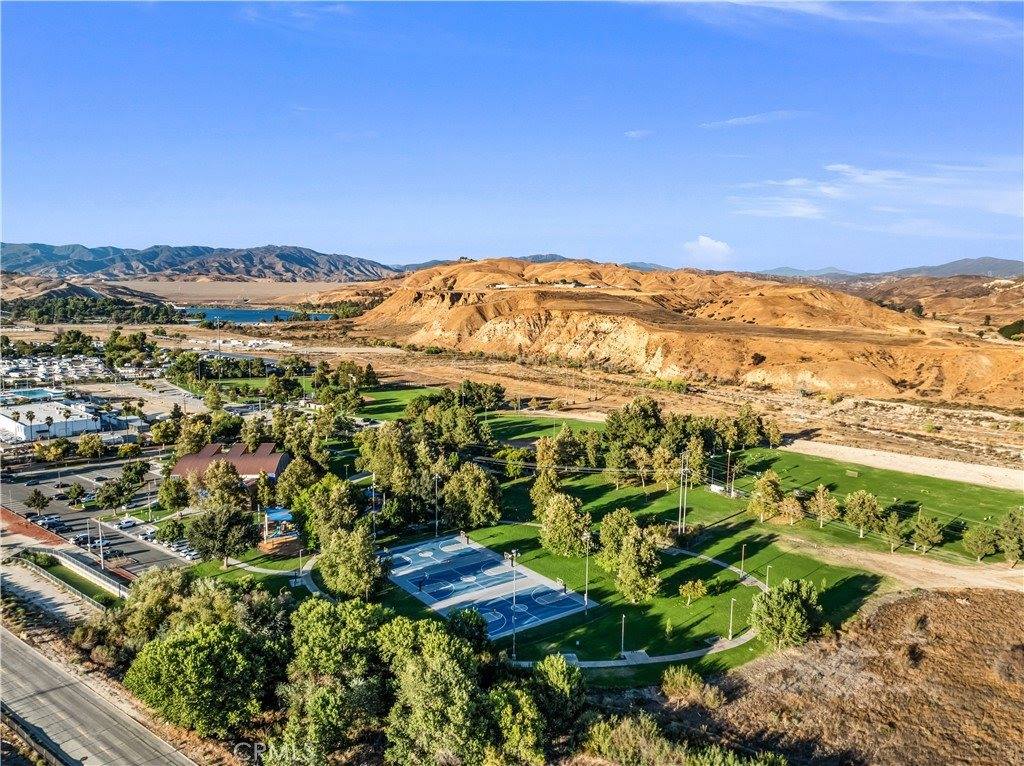 32248 Green Hill, Castaic, CA 91384