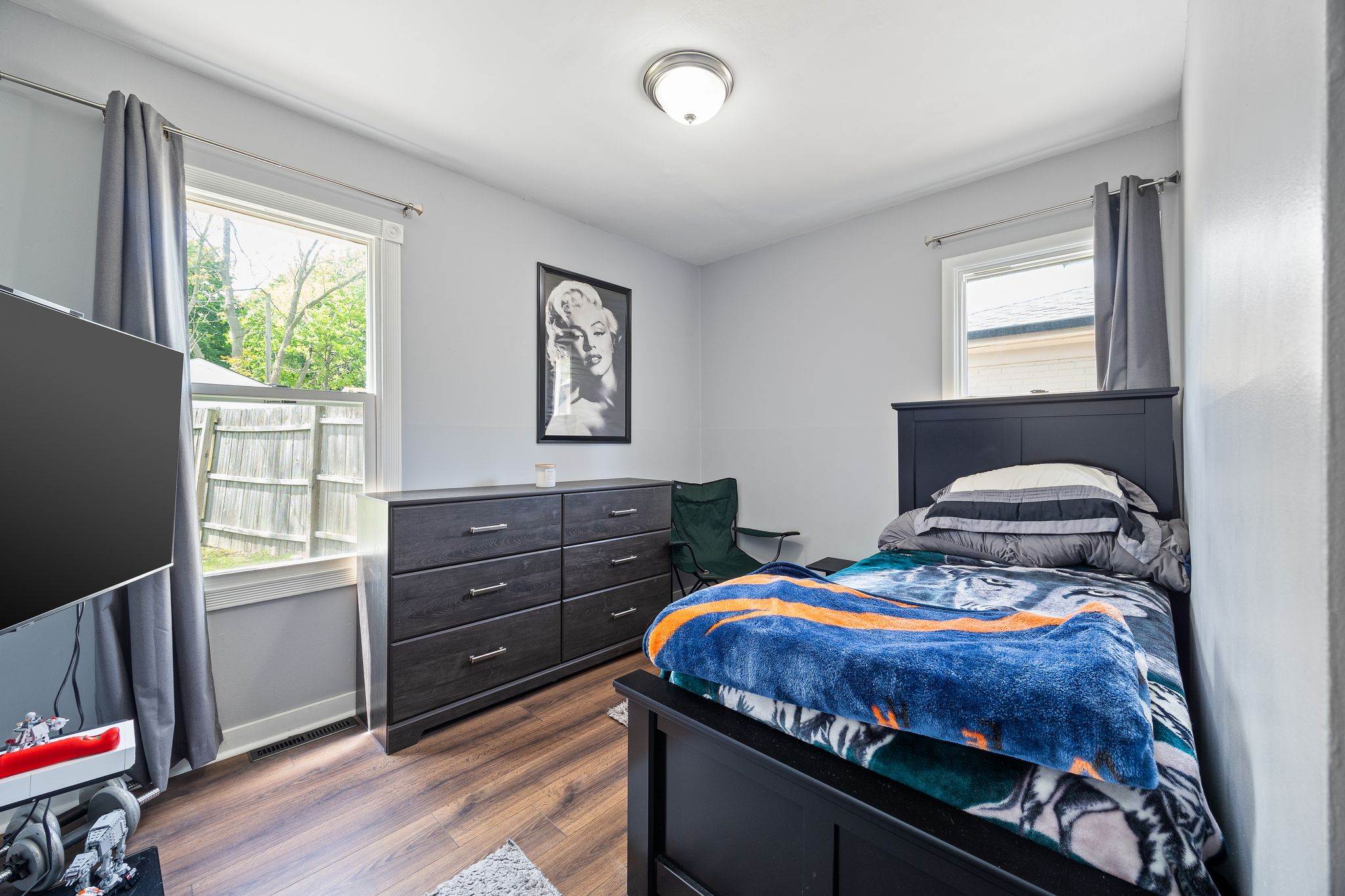1706 North Avenue, Waukegan, IL 60085