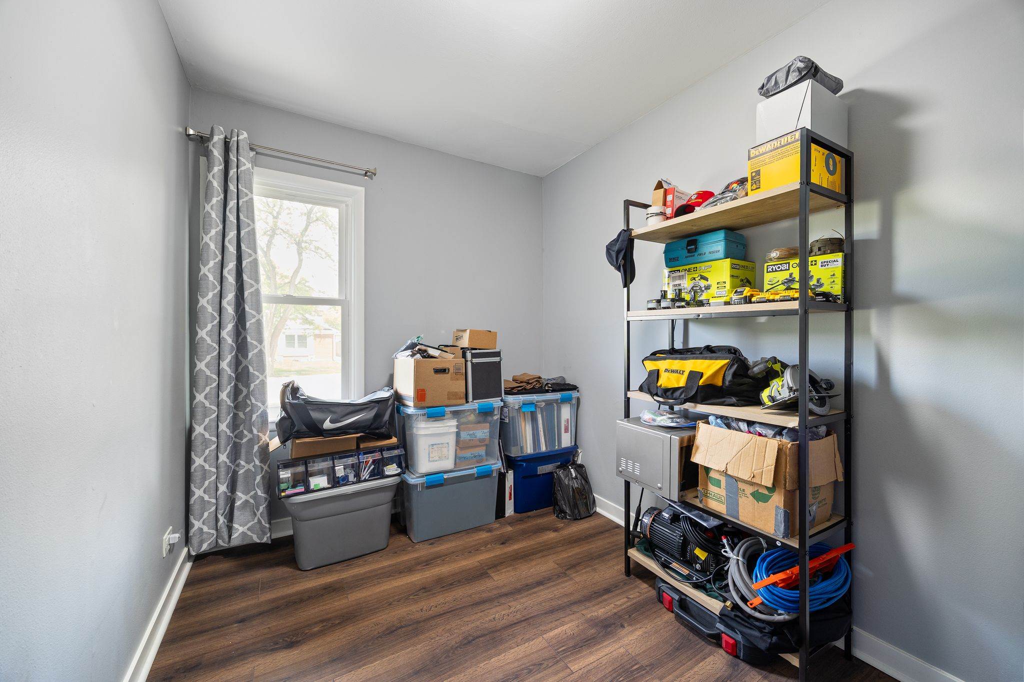 1706 North Avenue, Waukegan, IL 60085
