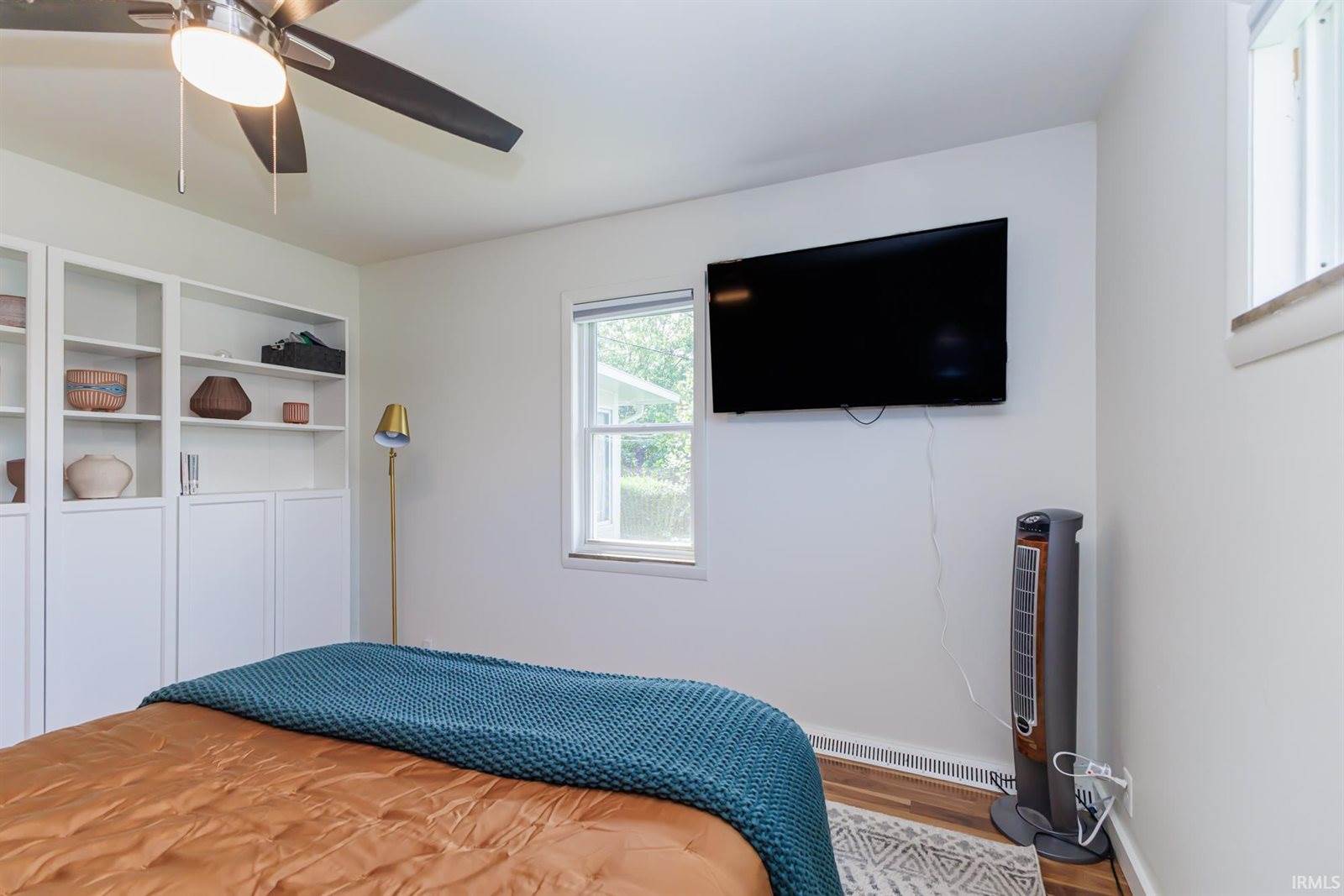1513 W Stirling Drive, Muncie, IN 47304