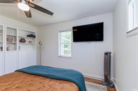 1513 W Stirling Drive, Muncie, IN 47304