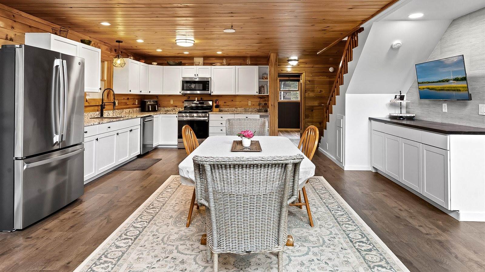 118 County Woods Road, Newport, ME 04953