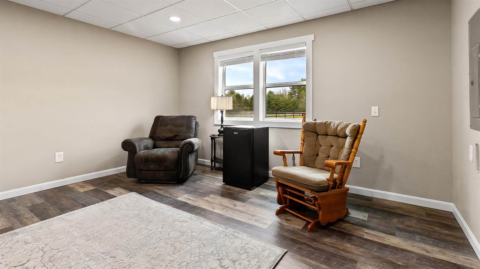 118 County Woods Road, Newport, ME 04953
