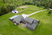 118 County Woods Road, Newport, ME 04953