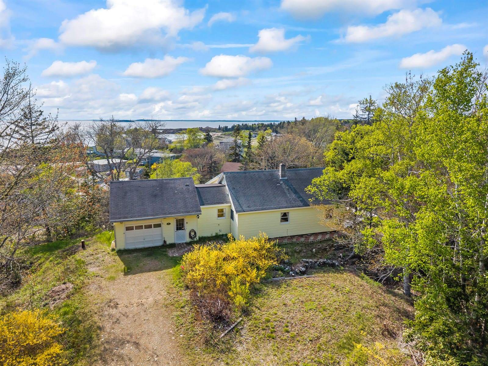 37 Spar Cove Road, Phippsburg, ME 04562