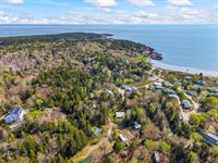 37 Spar Cove Road, Phippsburg, ME 04562