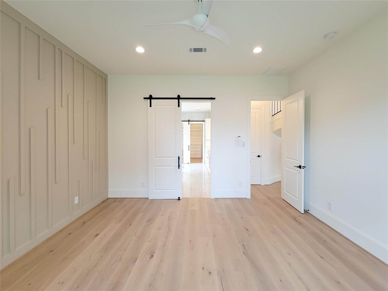 1922 Norcrest Dr Drive, Houston, TX 77055