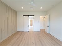 1922 Norcrest Dr Drive, Houston, TX 77055